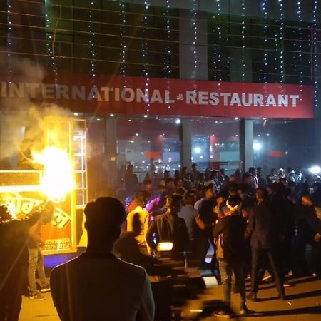 Hotel International&Restaurant Amethi Esterno foto
